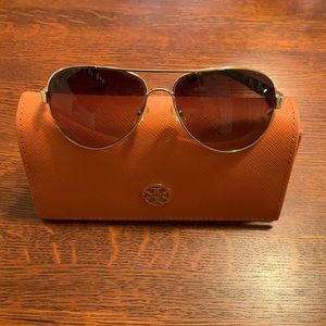 Tory Burch Aviator Sunglasses